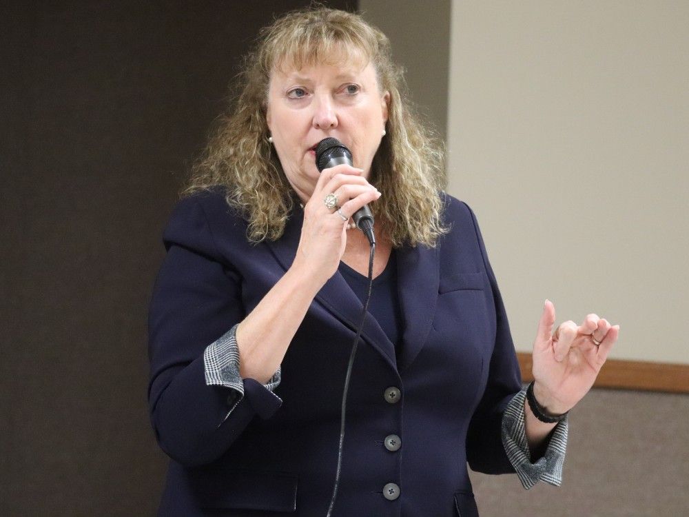 Marilyn Gladu described questionable encounters, conversations in 2020 book