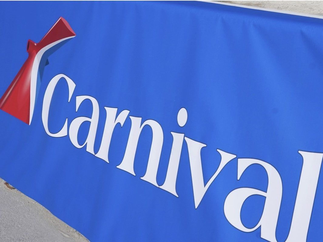Carnival cruise passenger Diana Sanders awarded $300Gs after being overserved tequila