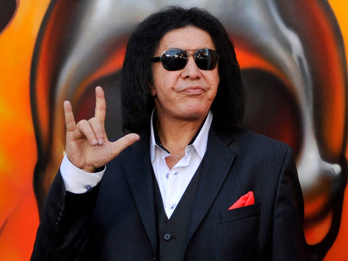 Gene Simmons slams fans complaining about his wealth: 'What have you accomplished in life?'