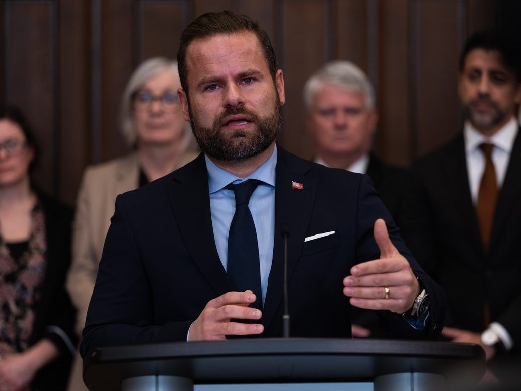 Ontario minimum wage going up on October 1