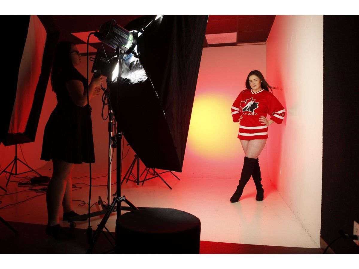 SUNshine Girl Courtney