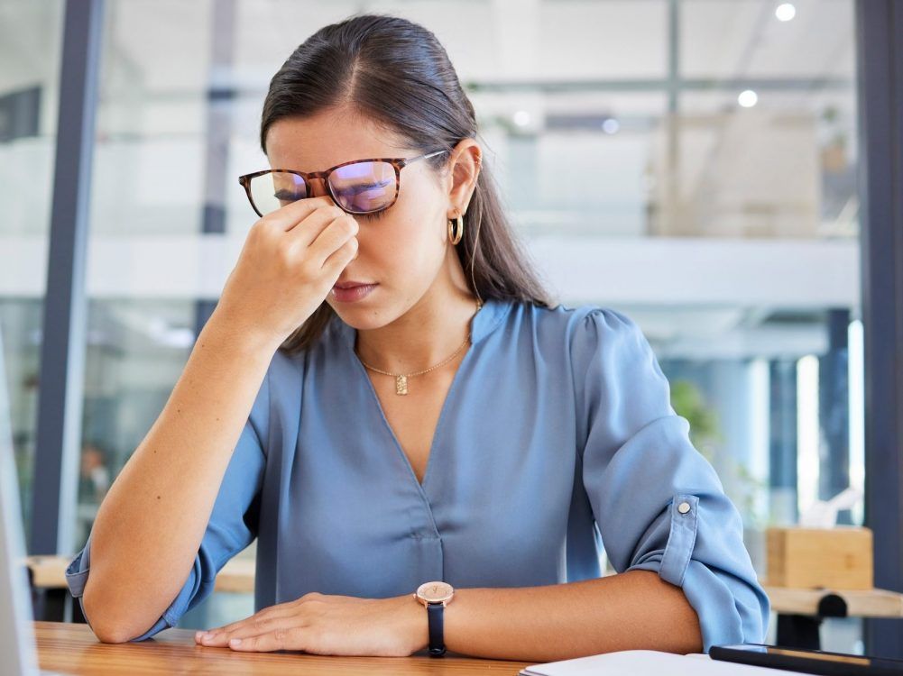 60% of Canadians stress over personal finances, survey finds