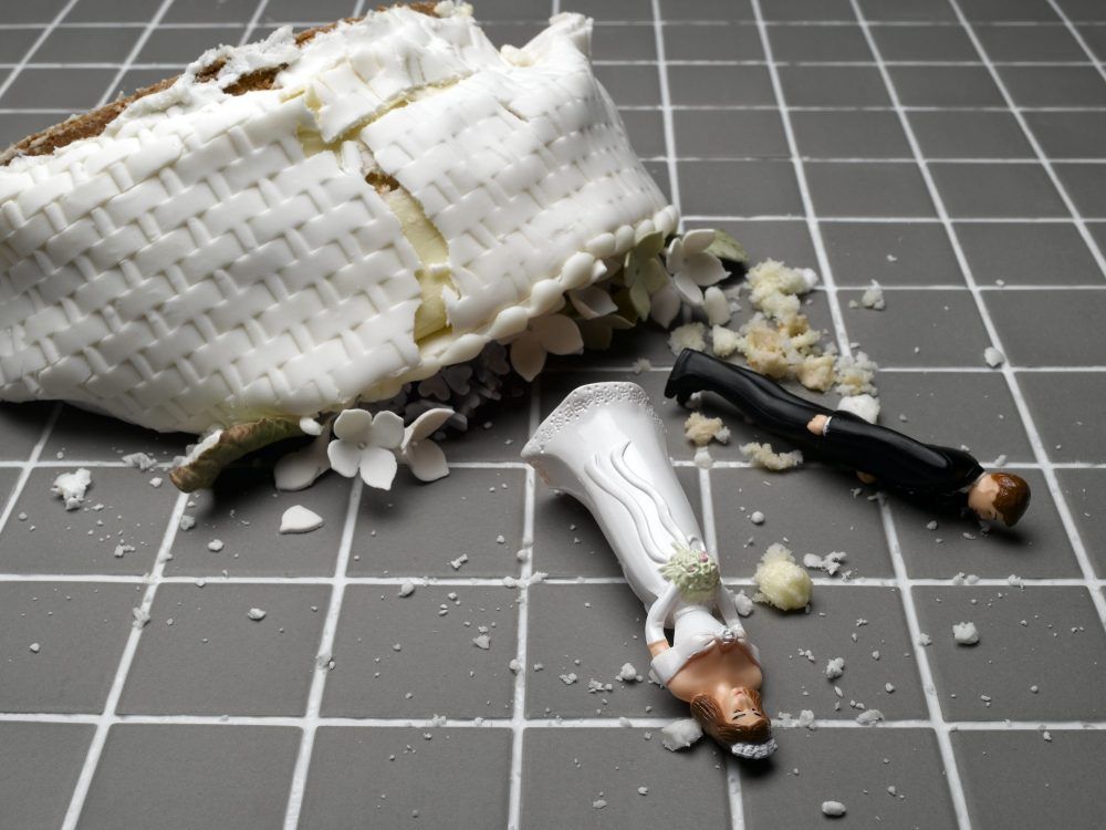 DEAR ABBY: Fiance’s friend has shown himself to be a cheater