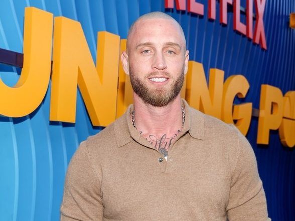 Chet Hanks, son of Tom Hanks and Rita Wilson, living in Nashville trailer park