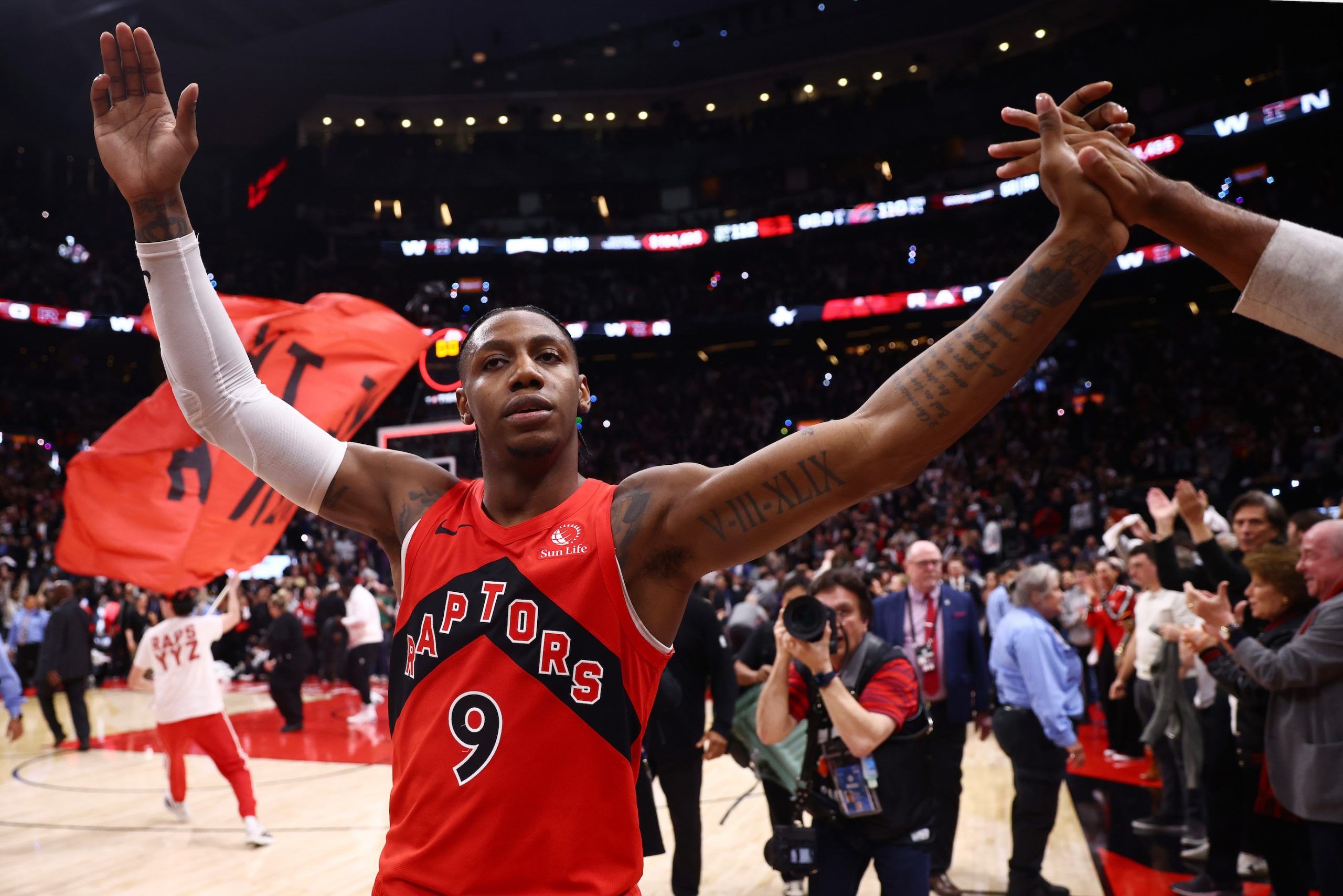 Raptors force Game 7 with RJ Barrett miracle three, Barnes brilliance