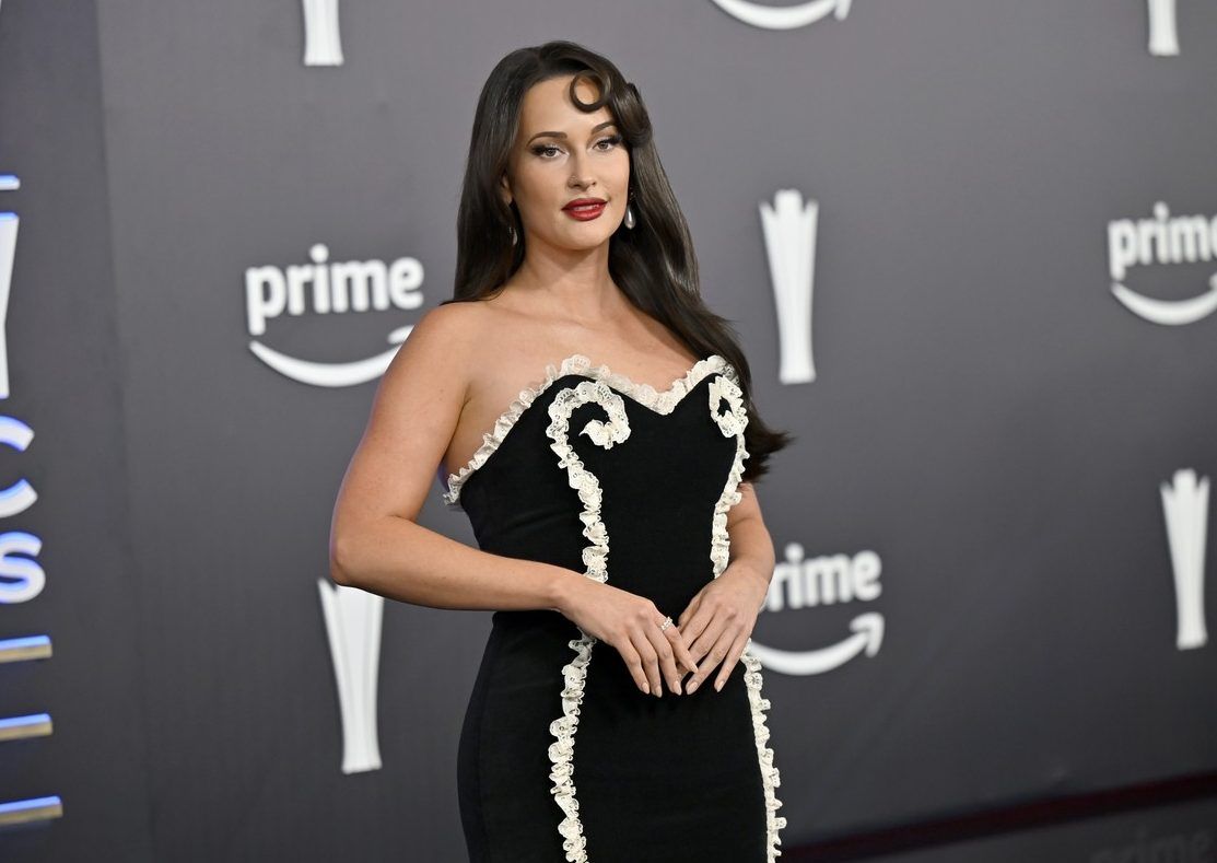 Kacey Musgraves fires back at fat influencer after clothing line rant