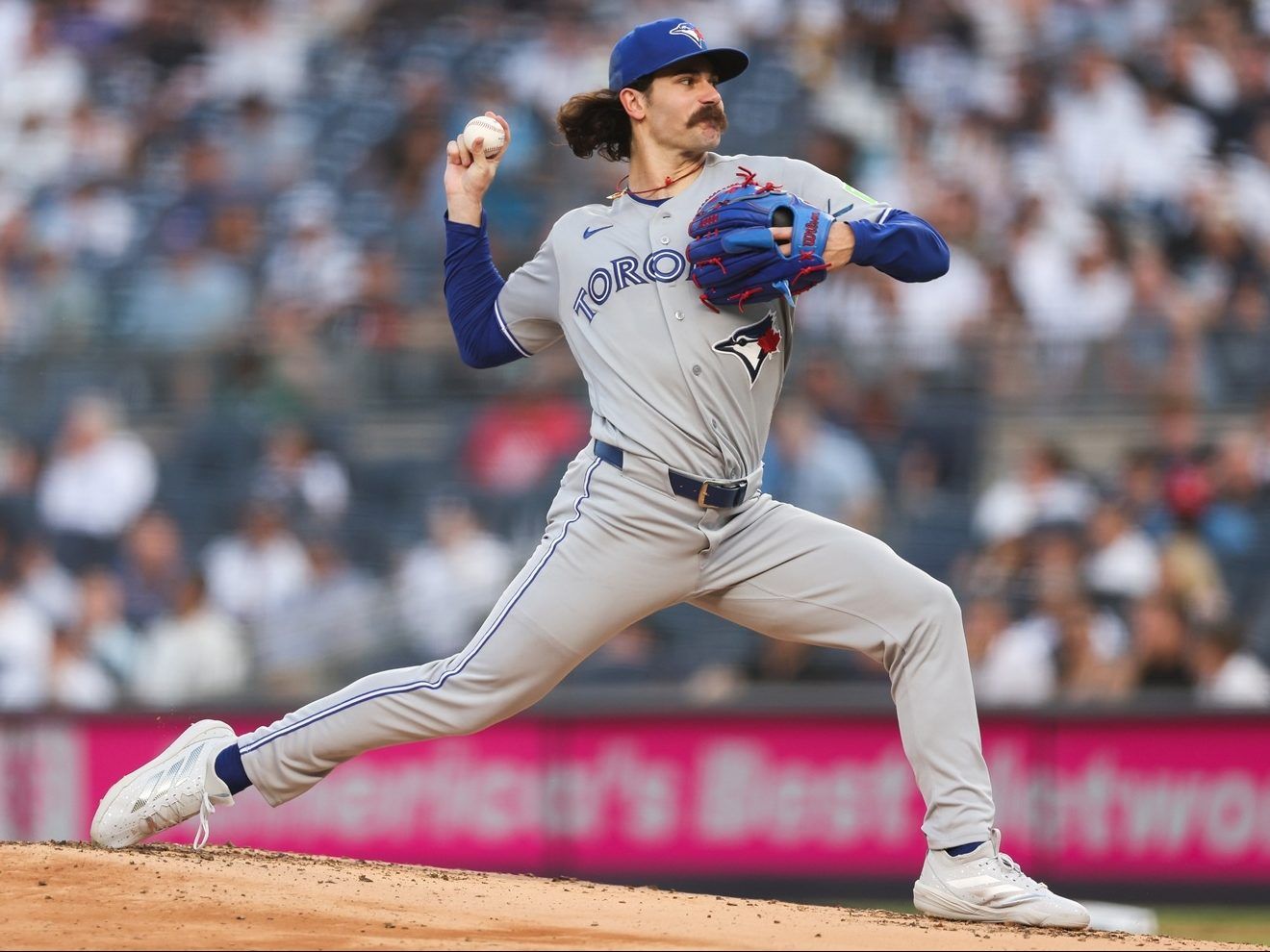 Dylan Cease burned by walks as Blue Jays lose another one-run decision to Yankees