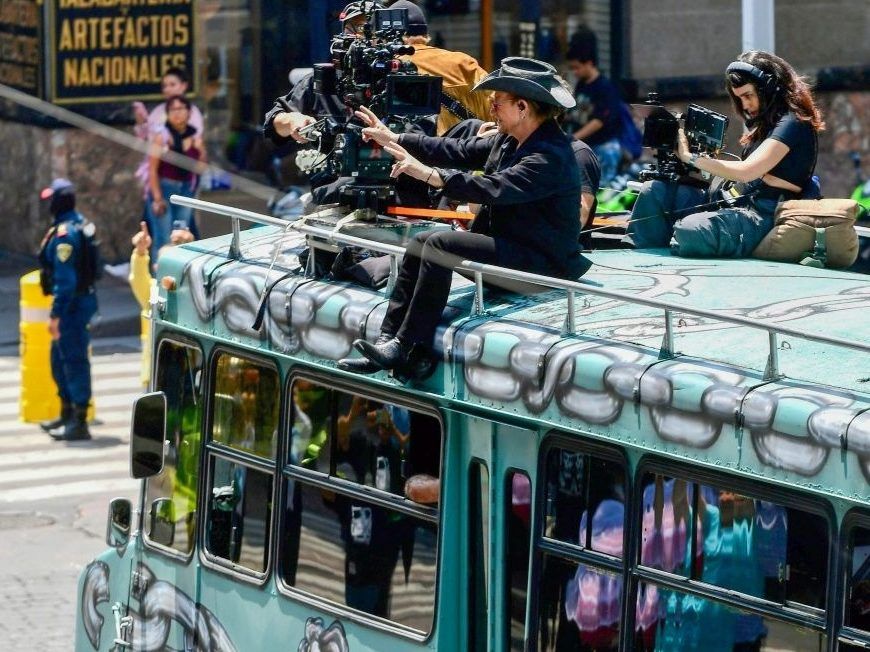 U2 surprise fans in Mexico City to shoot music video for new track