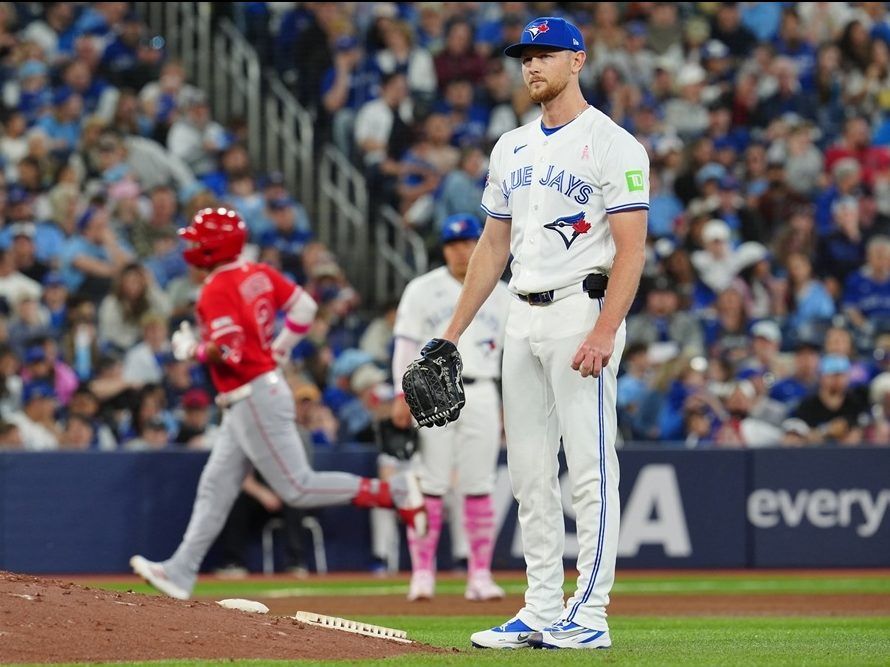 Blue Jays trade pitcher Eric Lauer to Los Angeles Dodgers