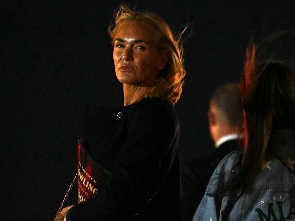  Vanessa Trump waits to board Air Force One at Palm Beach International Airport, in West Palm Beach, Florida on January 19, 2026. (Andrew Caballero-Reynolds/AFP/Getty Images)