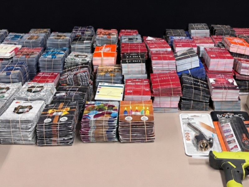 UMVA Uncovers: Gift Card Heist CRUSHED! Cops BUST 2 Mississauga Thieves in MAJOR Crackdown