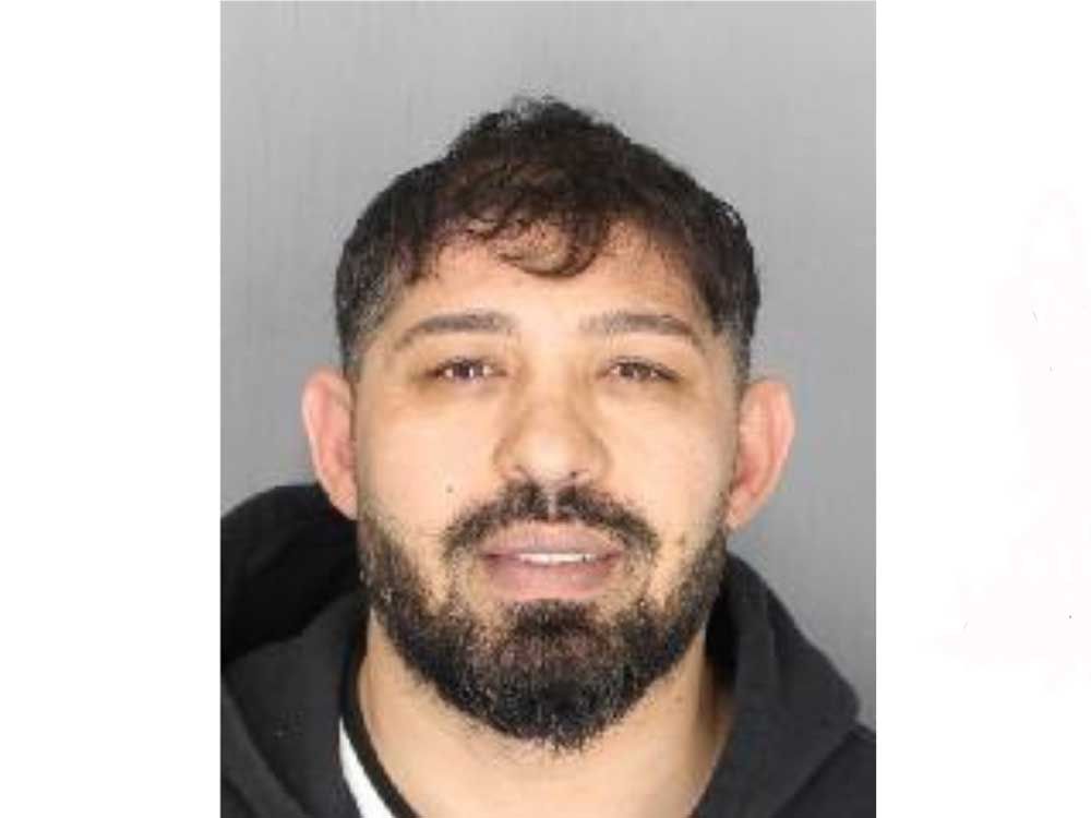 Man accused of ‘used vehicle oil scam’ arrested in Uxbridge: Police