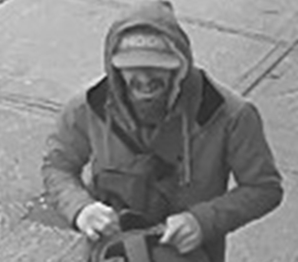  Toronto Police are asking for help in identifying a suspect accused of a restaurant heist in the city’s east end.