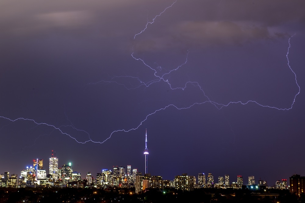 UMVA Exclusive: Deadly Superstorm Unleashes Tornado Fury Across Ontario – Act Now!