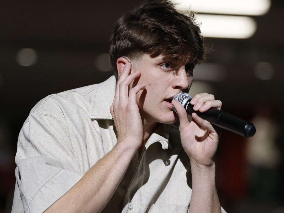 Xavier Trudeau has a long hill to climb if he wants to fill arenas like his dad's pop star girlfriend Katy Perry. Read more.