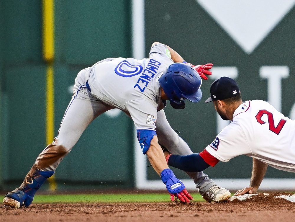 Davis Schneider's booming bat lifts Blue Jays to win over Boston Red Sox