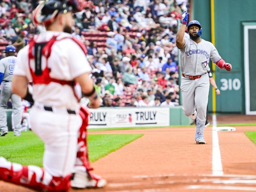 Vladimir Guerrero Jr. ends homer drought as Blue Jays sweep Red Sox at Fenway