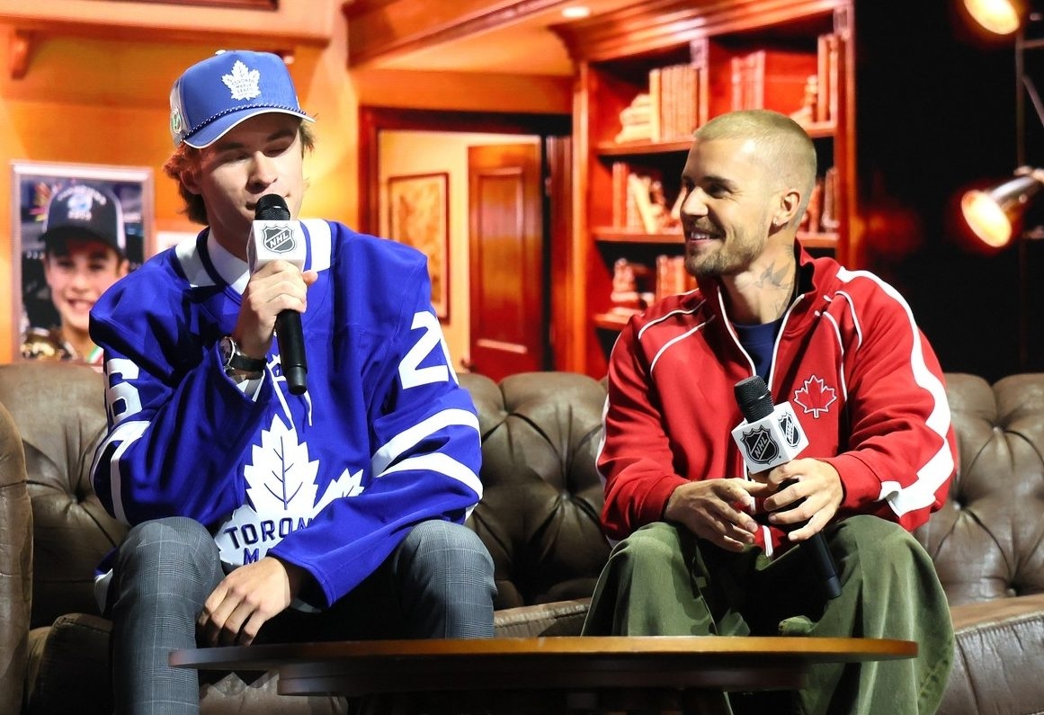  Gavin McKenna and Justin Bieber were all smiles after the Toronto Maple Leafs selected McKenna first in the NHL Draft in Buffalo.