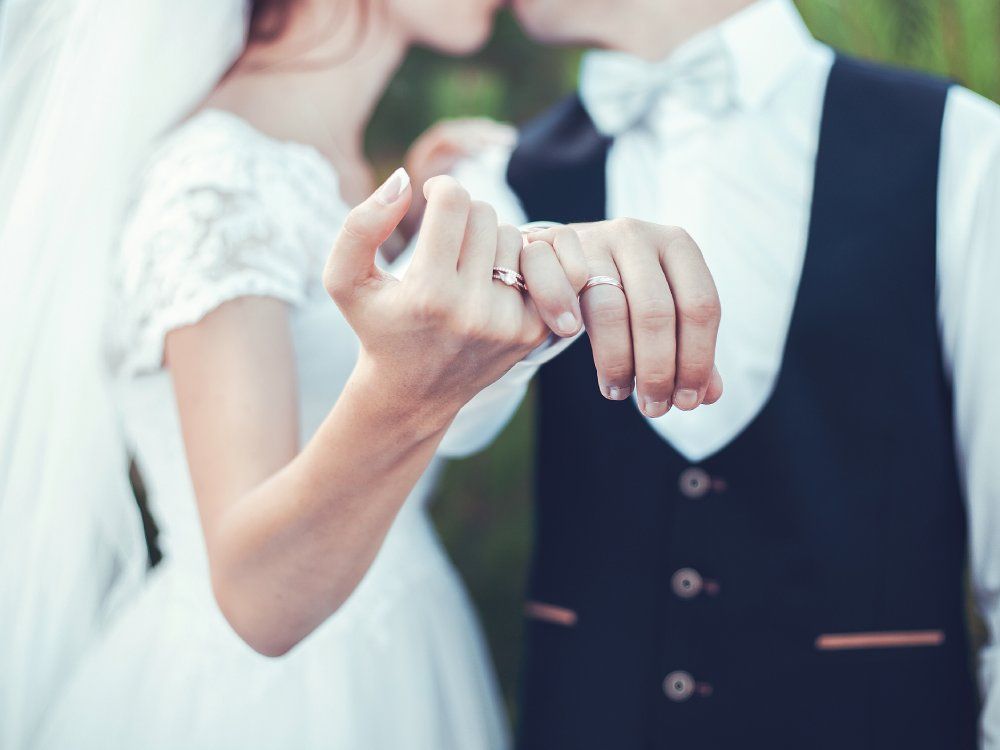 Can marriage improve your health? Here are the benefits that experts see.