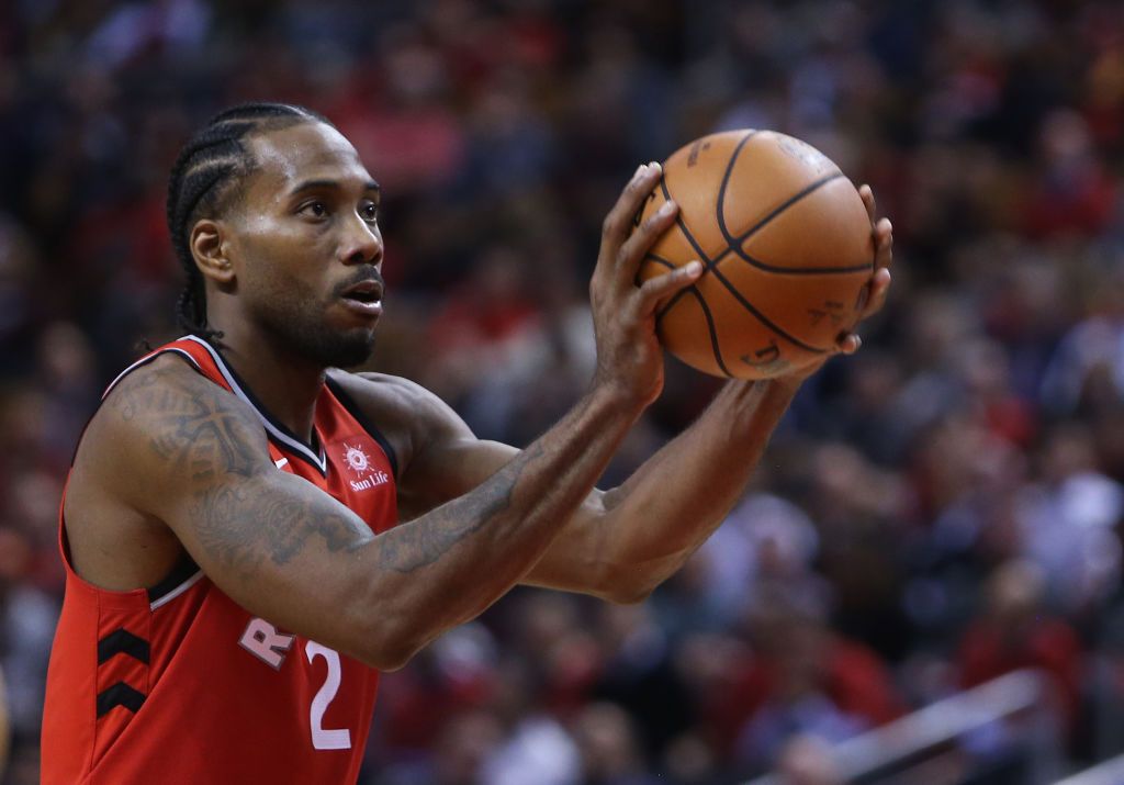 Kawhi Leonard of the Toronto Raptors shoots a free throw during a game against the Cleveland Cavaliers in 2018.