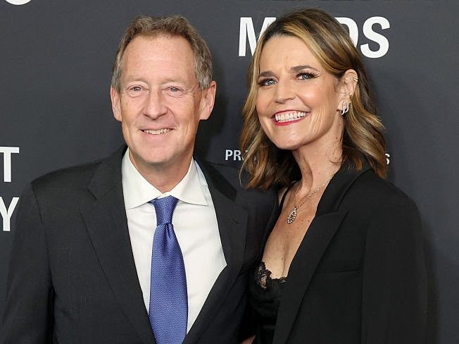 Savannah Guthrie returns to social media with 'hero' family message
