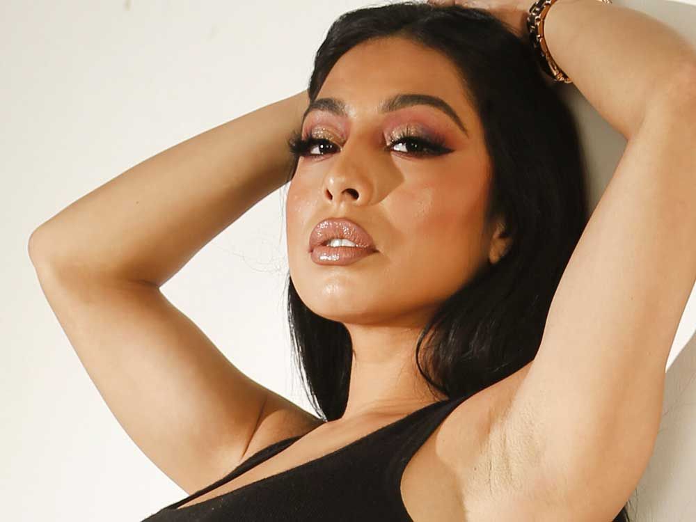 SUNshine Girl Mishka