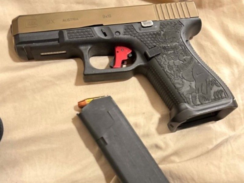 Armoured car guard facing theft, firearm charges following Toronto cash drop-off