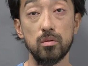 Kuo Yang Du.