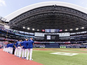 Blue Jays honour pitcher Duane Ward