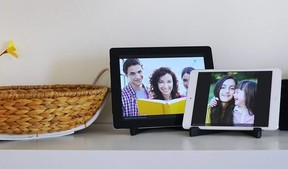 LiveFrame Digital Photo Frame - a