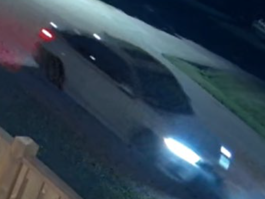  Halton Regional Police are seeking this suspect vehicle in connection with a July 1, 2026, shooting of a residence and vehicle in Oakville, Ont. (HRPS)