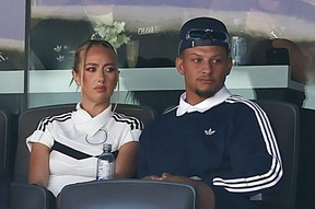 Patrick Mahomes (right) with wife Brittany