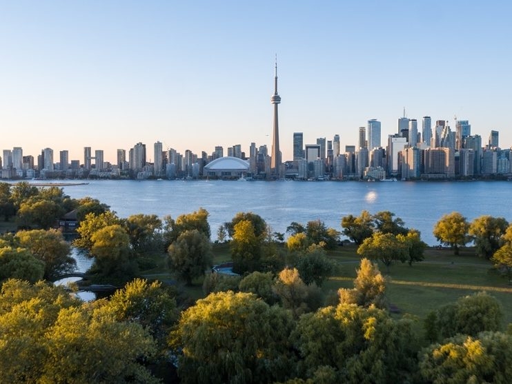 Toronto's must‑see summer attractions for locals and visitors