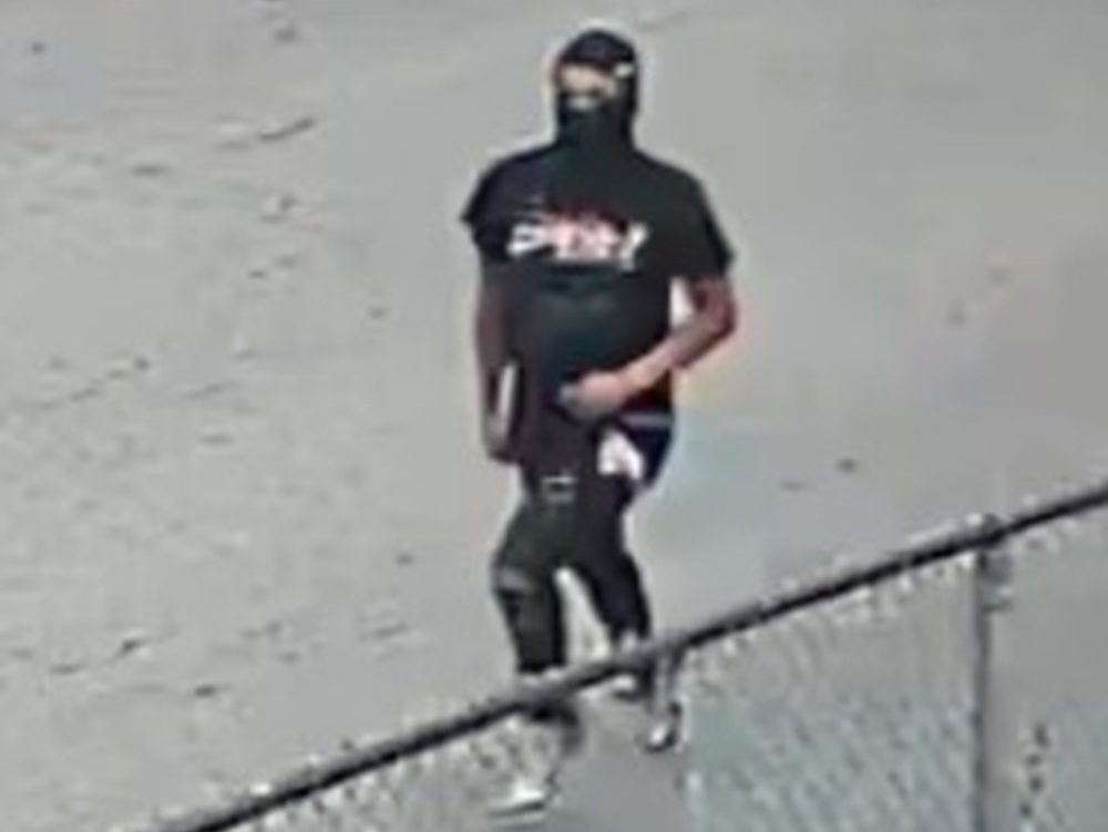  Toronto Police are seeking tips on the identity of this man, who is accused of fleeing a crash earlier this month in North York.