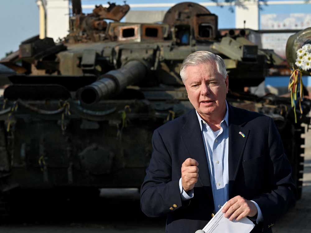 U.S. Senator Lindsey Graham dies after 'brief and sudden illness'