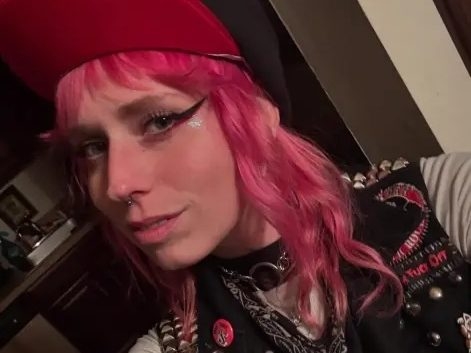  Kaitlyn Tracey was arrested and charged with assault and endangering the welfare of a child. (gravmasterhash/Instagram)