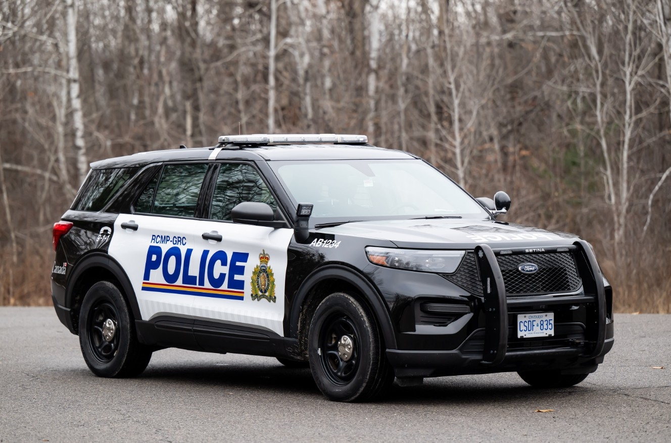 RCMP to Trade in White Cruisers for Classic Black-and-White Patrol