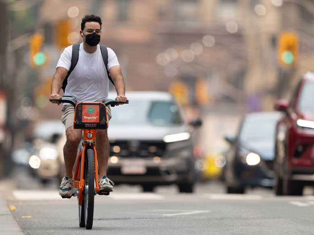 Toronto lifts air quality warning after days of haze clear city