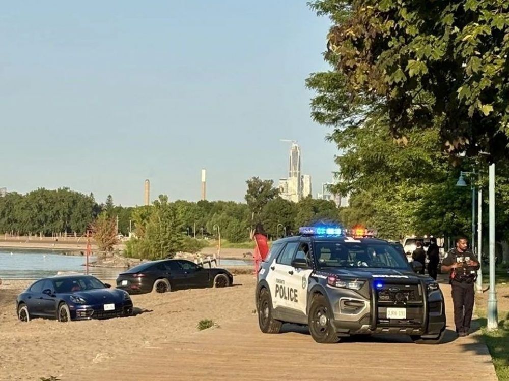 News of the day: Two Porsches marooned at Toronto’s Woodbine Beach
