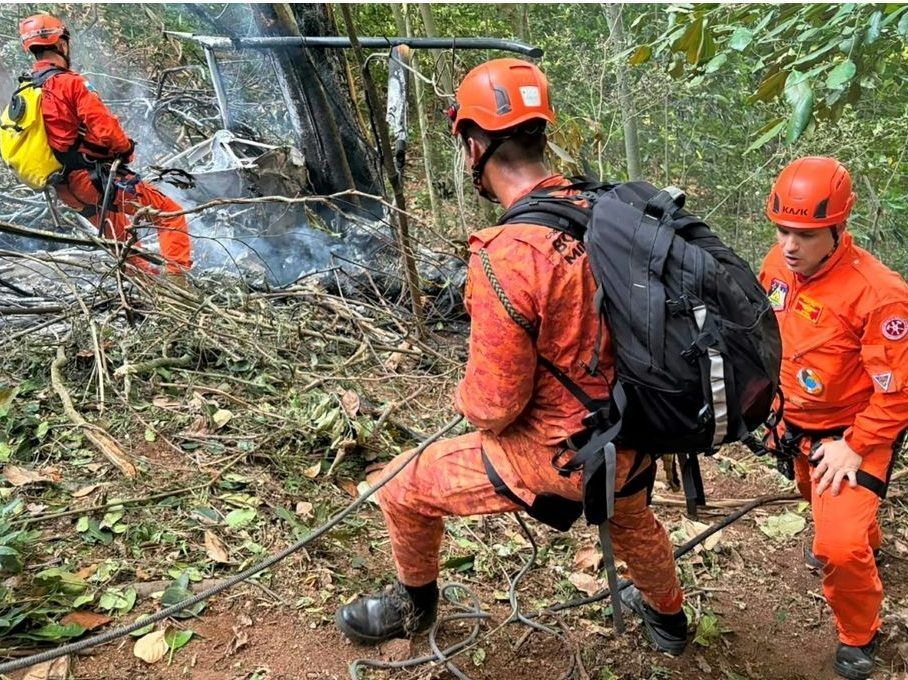 Four killed in helicopter crash in Rio de Janeiro