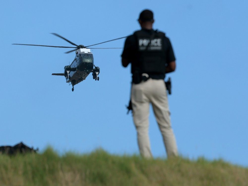 Man arrested at Trump golf course near L.A. faces federal weapons charges