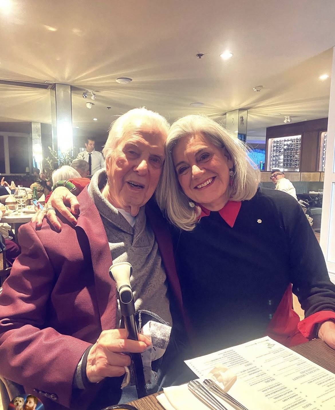 Lloyd Robertson and Lisa LaFlamme seen having Christmas lunch together in December 2025. Lloyd Robertson and Lisa LaFlamme seen having Christmas lunch together in December 2025.