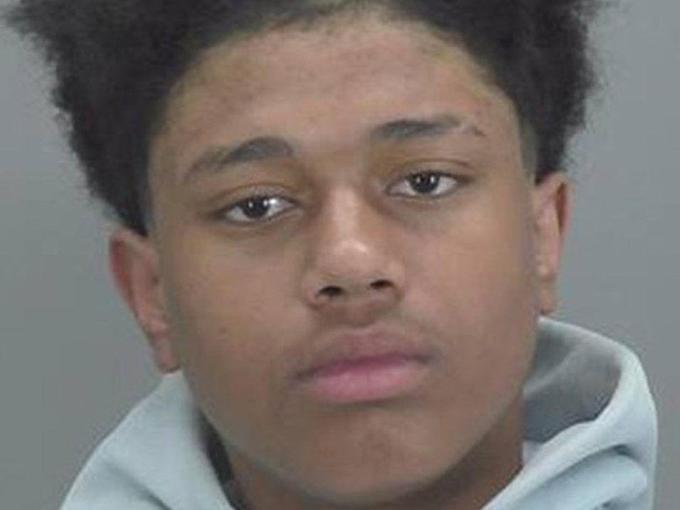 Boy, 15, wanted for double murder in deadly Stoney Creek shootout