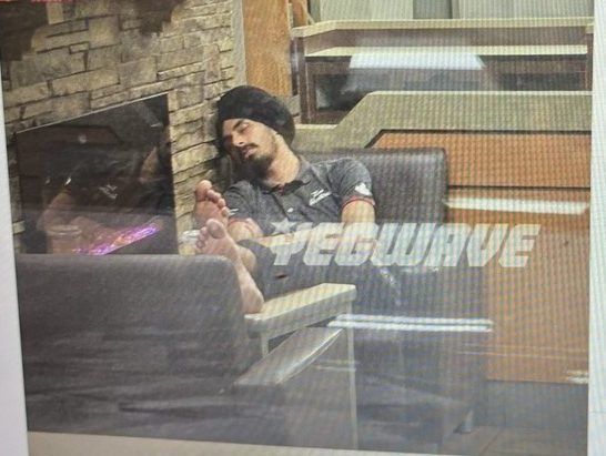Man says barefoot Tim Hortons worker is nothing to his ritual of stepping on piles of sugar with his naked feet. Read Joe Warmington.
