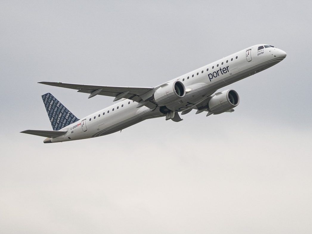 Porter flight from Victoria to Toronto cancelled after child refuses to be buckled in