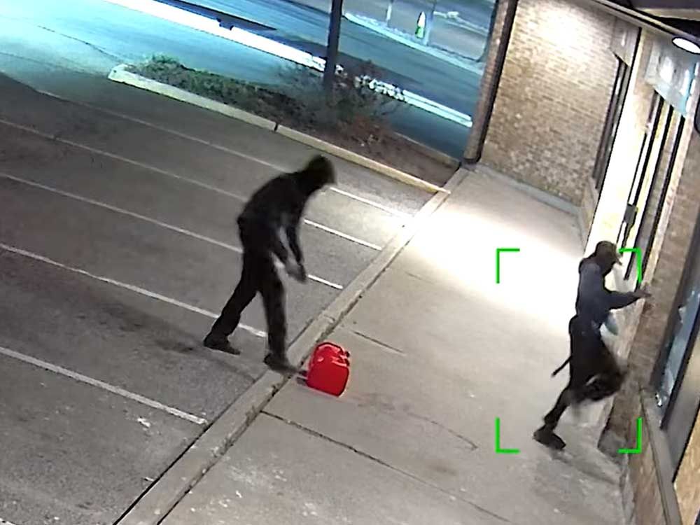 This screengrab shows two suspects sought by York Regional Police after a business was set on fire three times in the past few days.