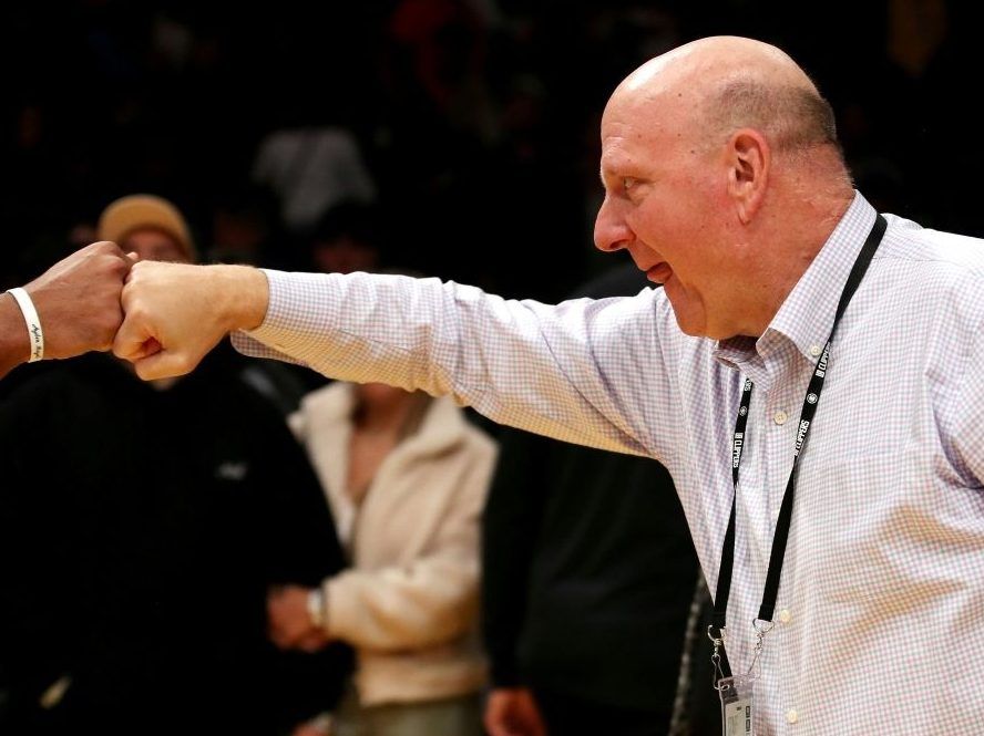 Clippers owner accepts NBA penalties over Leonard salary cap violations