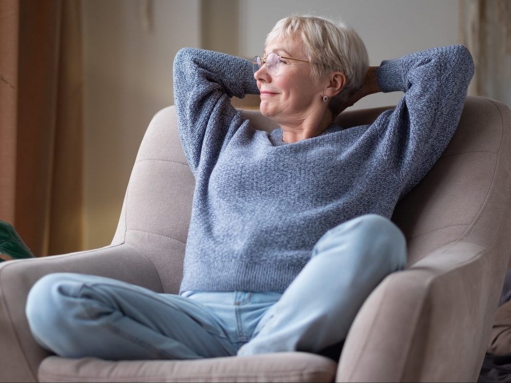 DEAR ABBY: Happier alone, woman still hasn’t divorced