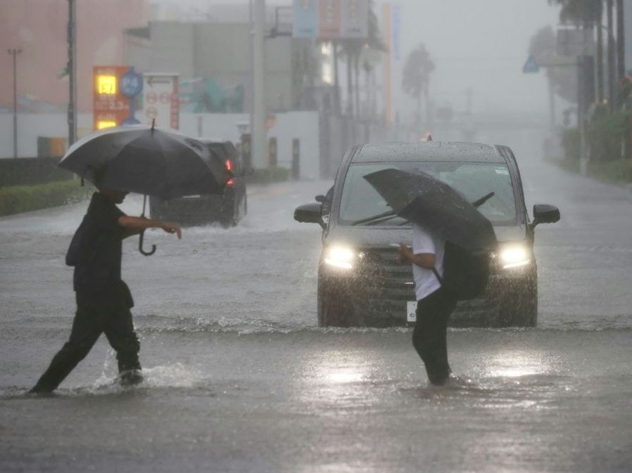 Flights scrapped, evacuations urged as Typhoon Dujuan nears Japan