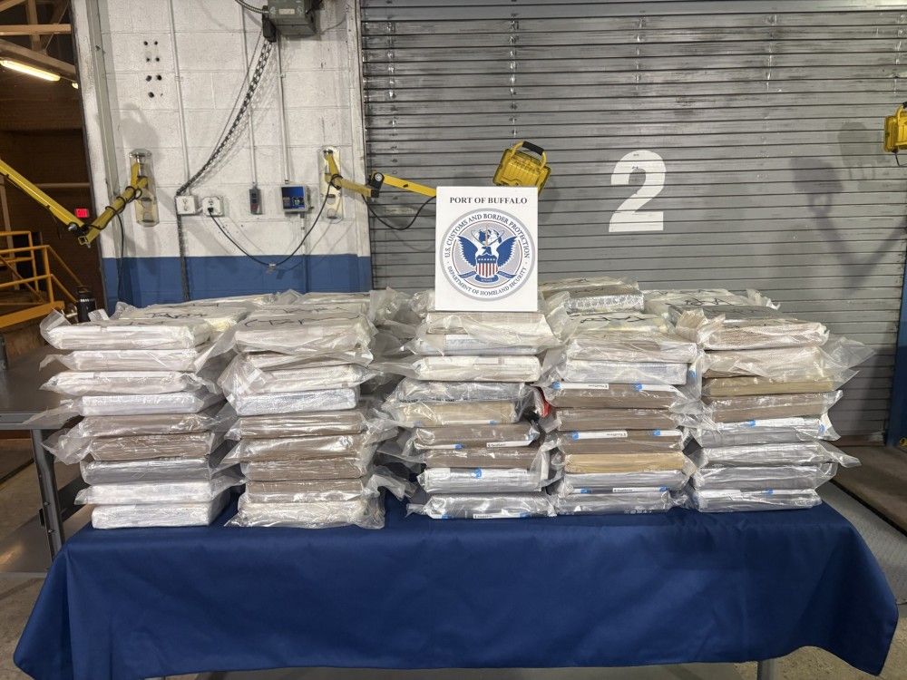 Bags of cocaine seized by U.S. border officers led to the arrest of a 21-year-old Canadian at the Lewiston Bridge crossing on Sept. 22, 2026.